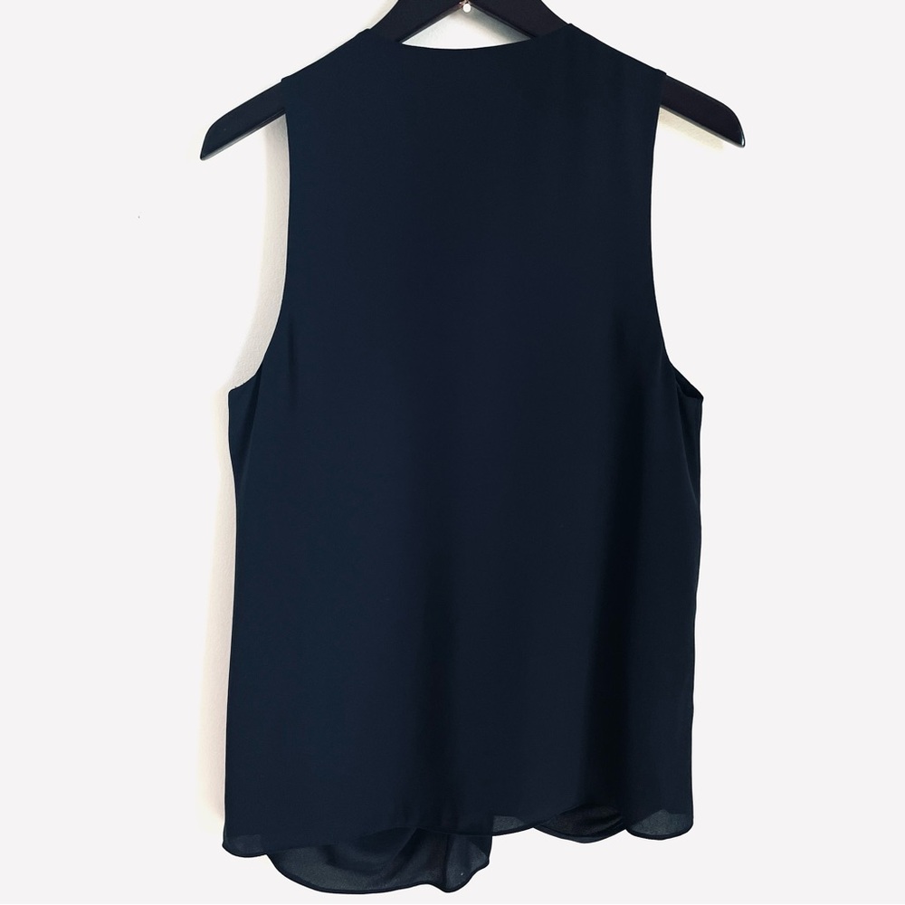 Cinq a Sept Abby Sleeveless Knot Front Blouse Top Tank In Navy Blue Size M EUC - Picture 7 of 13